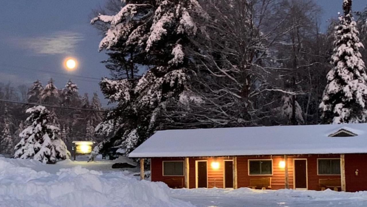 North Creek Lodge At Gore Mountain Bakers Mills Eksteriør bilde
